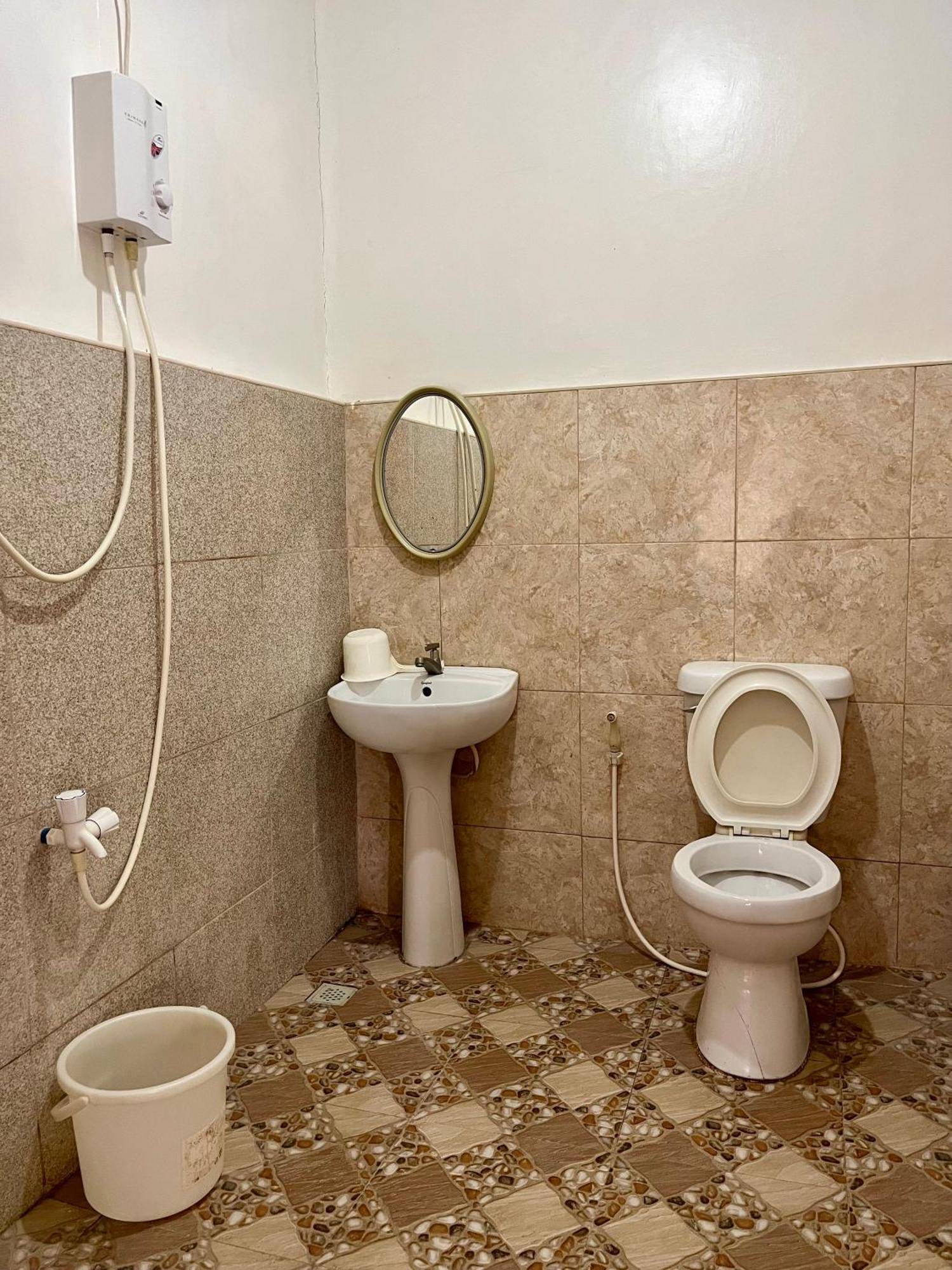 South Apartelle Bohol Homestay *